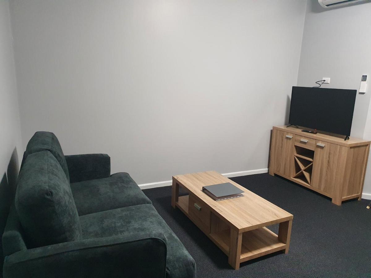 麦迪逊首都行政公寓酒店 堪培拉 外观 照片